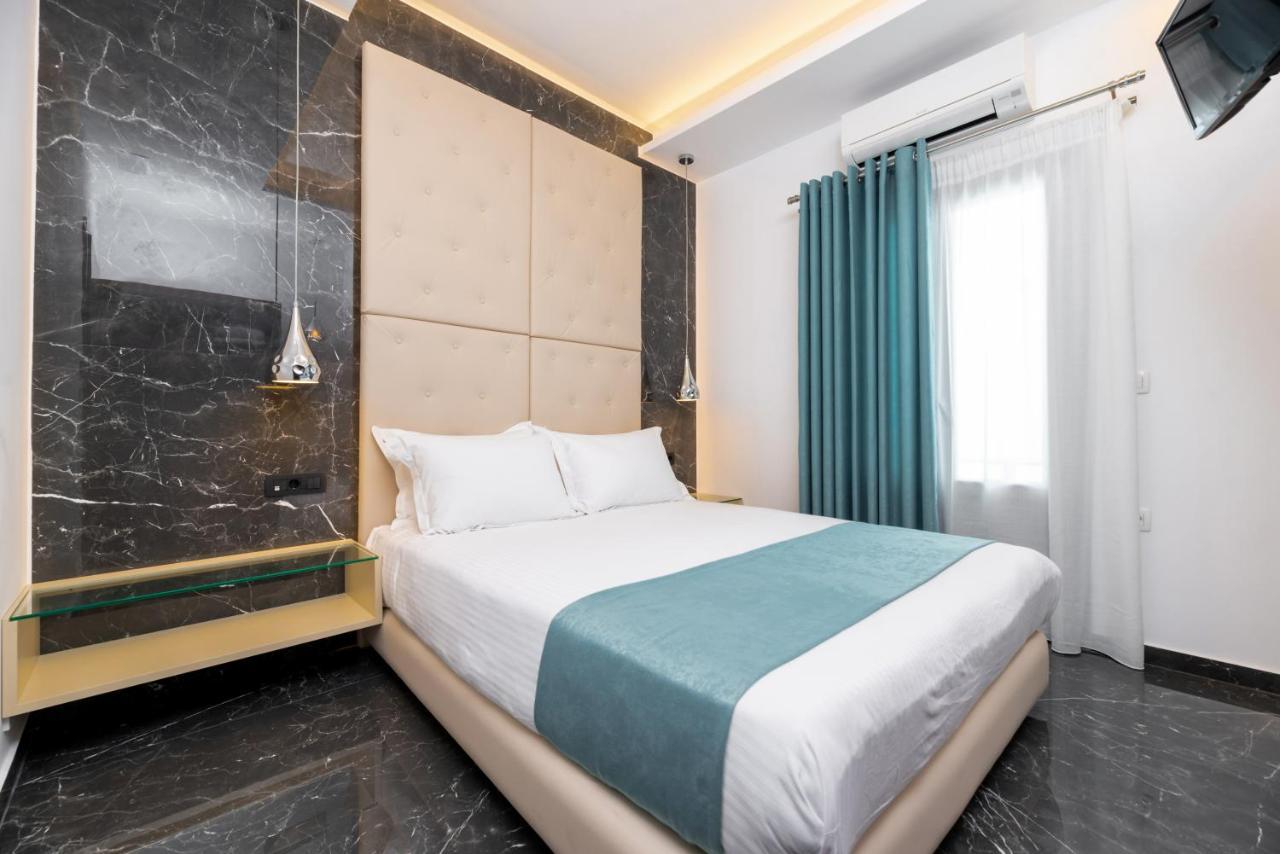 Deluxe Hotel Santorini Fira  Eksteriør billede