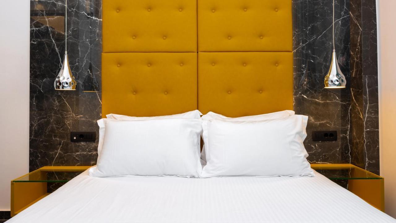 Deluxe Hotel Santorini Fira  Eksteriør billede