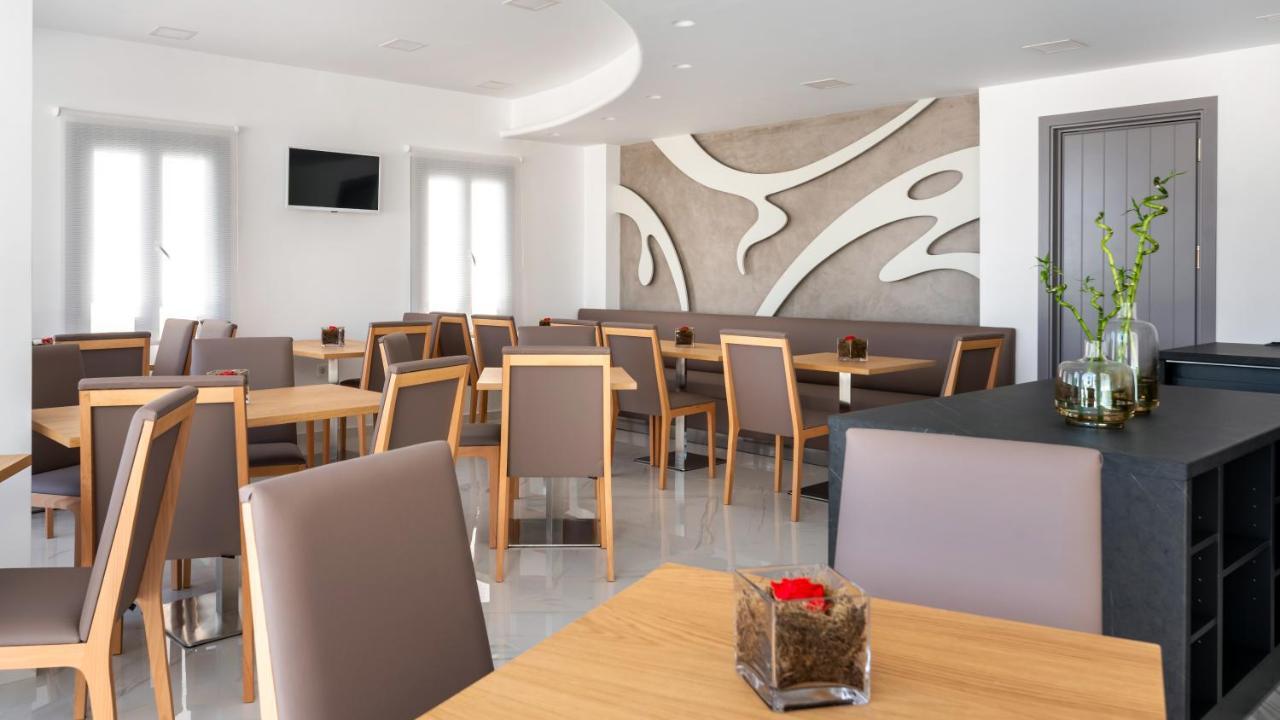 Deluxe Hotel Santorini Fira  Eksteriør billede