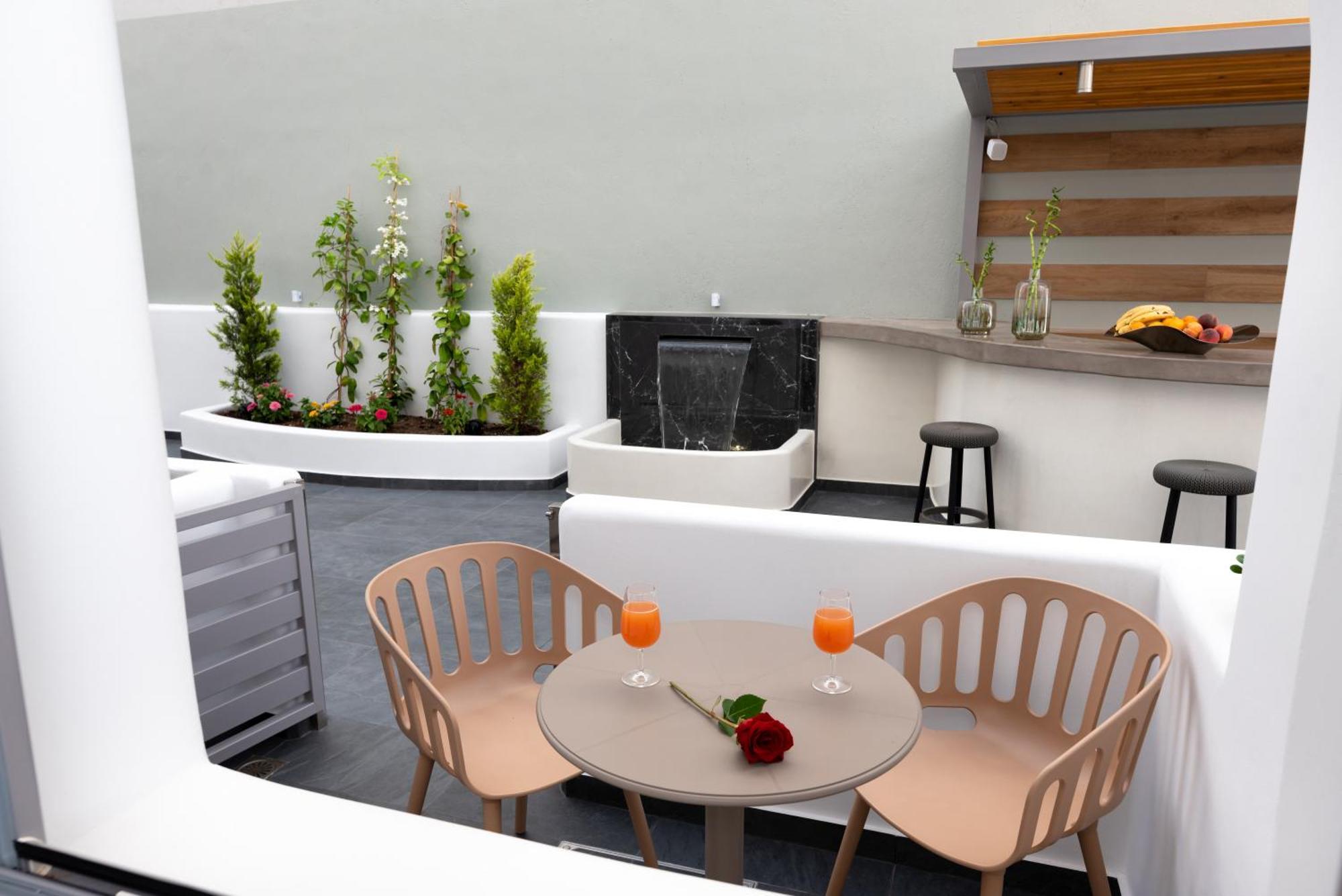 Deluxe Hotel Santorini Fira  Værelse billede